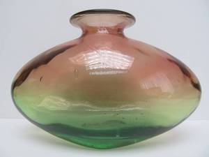 lot 242 image: Vintage Submarine Shape Heavy Glass Vase