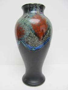 lot 254 image: Large Vintage HAEGER Art Pottery Vase