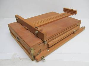lot 209 image: Excellent Vintage Italian ARTMASTER Portable Artist Easel