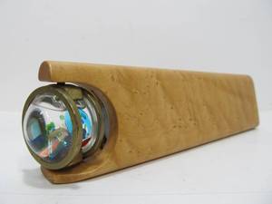 lot 259 image: Nice Vintage Burled Wood Kaleidoscope 