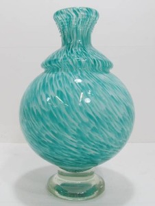 lot 260 image: Very Nice Swirled Blue Art Glass Vase