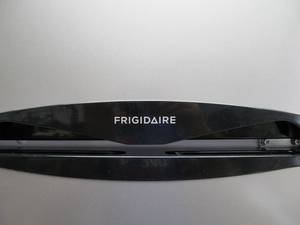lot 281 image: Nice Working FRIGIDAIRE Mini Fridge wFreezer