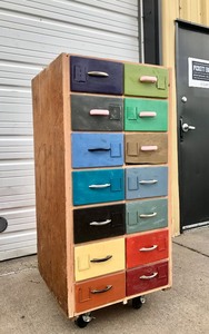 lot 2 image: Very Cool Colorful Vintage 14-Drawer Cabinet