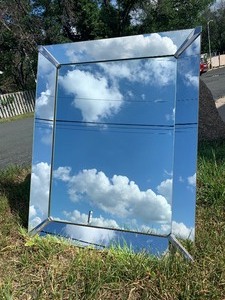 lot 326 image: Vintage Art Deco Glass Wall Mirror