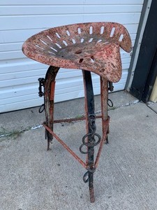 lot 328 image: Antique Iron Tractor Seat Western Style Stool