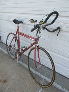 lot 332 image: NOS Never Used OSELL Custom Time Trial Complete Bicycle