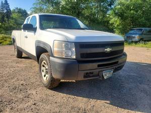 2011 CHEVROLET SILVERADO 1500 4 WHEEL DRIVE