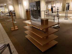 Multi Level Display Table