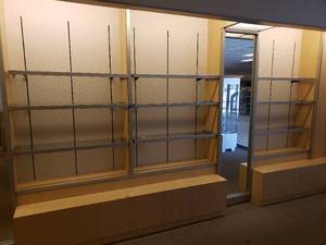 Metal Framed Plate Glass Shelves
