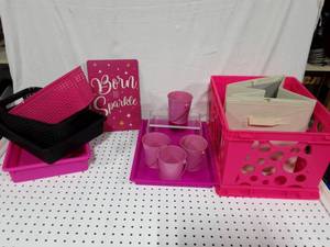 Assorted Organization & Decor