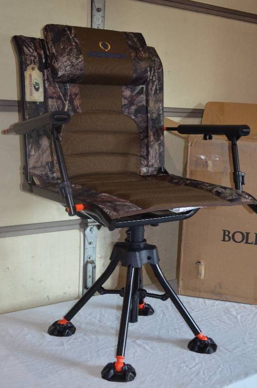 Bolderton 360 comfort swivel deals hunting chair with armrests