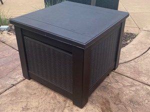 Rubbermaid Outdoor Storage Cube