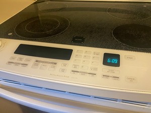 White Kitchenaide Convection Oven
