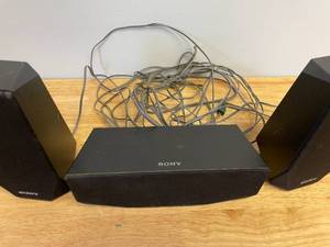 lot 30 image: Sony SS-CTB121 Speaker System