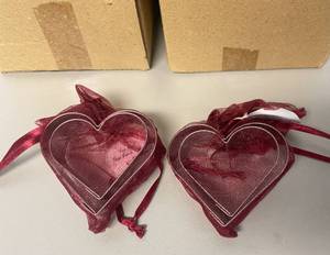 lot 72 image: Lot of 48 Heart Cookie Cutter Wedding Party Favors