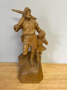 lot 24 image: Carved Wooded Statue