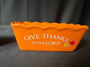 4 NEW Ceramic Loaf Pans