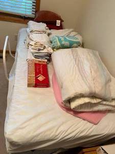 Twin Bed Frame & Bedding