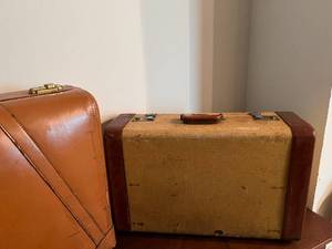 2 Vintage Suitcases