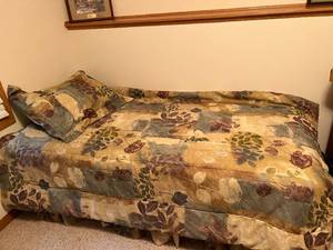 Twin Bed Frame & Bedding