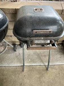 Grills & Grilling Supplies