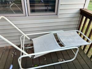 Lounge Chair & Cushion