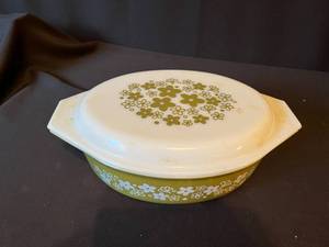 Vintage Pyrex Covered Dish