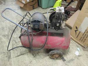 air compressor on wheels untested n...