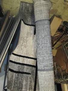 5 foot x 8 foot rug ...