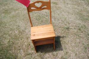 lot 209 image: Transitional Wood bench. Converts i...