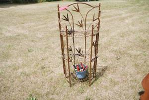 lot 218 image: Foldable plant stand with pot of mi...