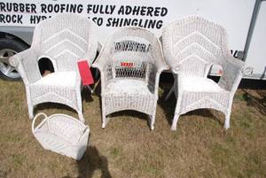 lot 252 image: 2 wicker chairs, wicker rocker and ...