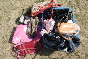 lot 260 image: Misc purses and bag. See pictures...