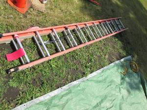 lot 114 image: Werner 36 Fiberglass extension lad...