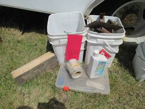 lot 115 image: Buckets of miscellaneous hand tools...