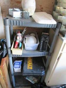 lot 160 image: Rubbermaid style 4 tier garage or o...