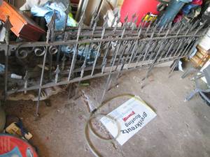 lot 166 image: (4) 8 Blackened Wraught Iron Spire...