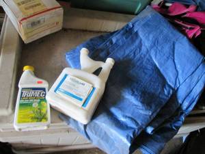 lot 171 image: Super Nice Large Blue Tarp and a bo...