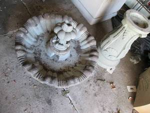 lot 194 image: Gorgeous, well made and heavy 3-sec...