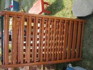 lot 321 image: Medium tone wooden baby crib (no ma...
