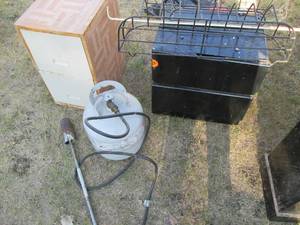 lot 355 image: Black painted wood garage storage c...