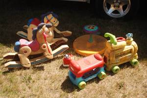lot 294 image: Vintage Fisher Price toddler rockin...
