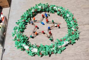 lot 82 image: Christmas Wreath with star in the middle abou...