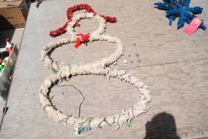 lot 84 image: Snowman 5ft tall . Not tested...