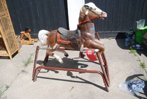 lot 89 image: Riding rocking horse 3ft9inches tal...