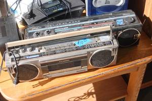 lot 428 image: wide variety of radios clock radios...