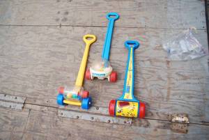 lot 458 image: (1) Box of toys ranging from baby t...