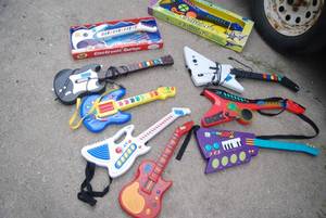lot 459 image: Kids electronic guitars