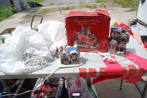 lot 511 image: Christmas Lights and Village Houses...