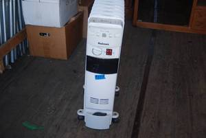 lot 543 image: Holmes Raidiator Heater, untested...